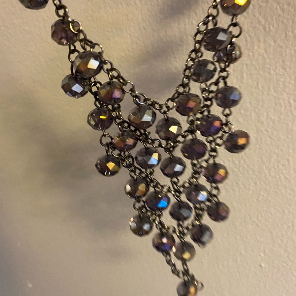 Ladies statement necklace - Picture 2 of 3